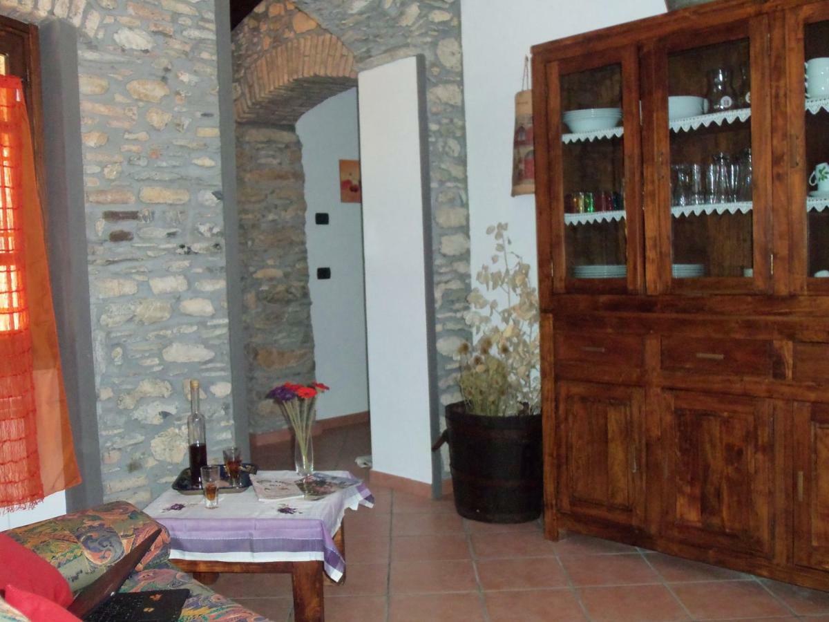 Villa Agriturismo A Veggia Vigna Garlenda Exterior foto
